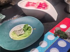 -海上明月海鲜火锅 鲜切牛肉