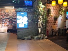 -牛头鱼庄·地道广西菜(西明店)