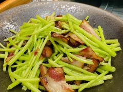-莲餐厅·湖北菜·潜江小龙虾店(愚园路店)