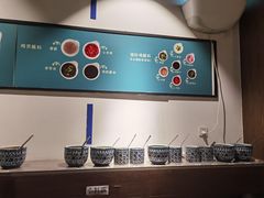 -尚尚仙·酸汤猪手·猪肚鸡火锅(华联万柳购物中心店)