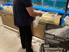 -七鲜超市(瑞虹天地太阳宫店)