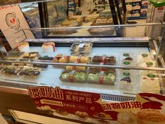 -光明牛奶棚(南泉店)