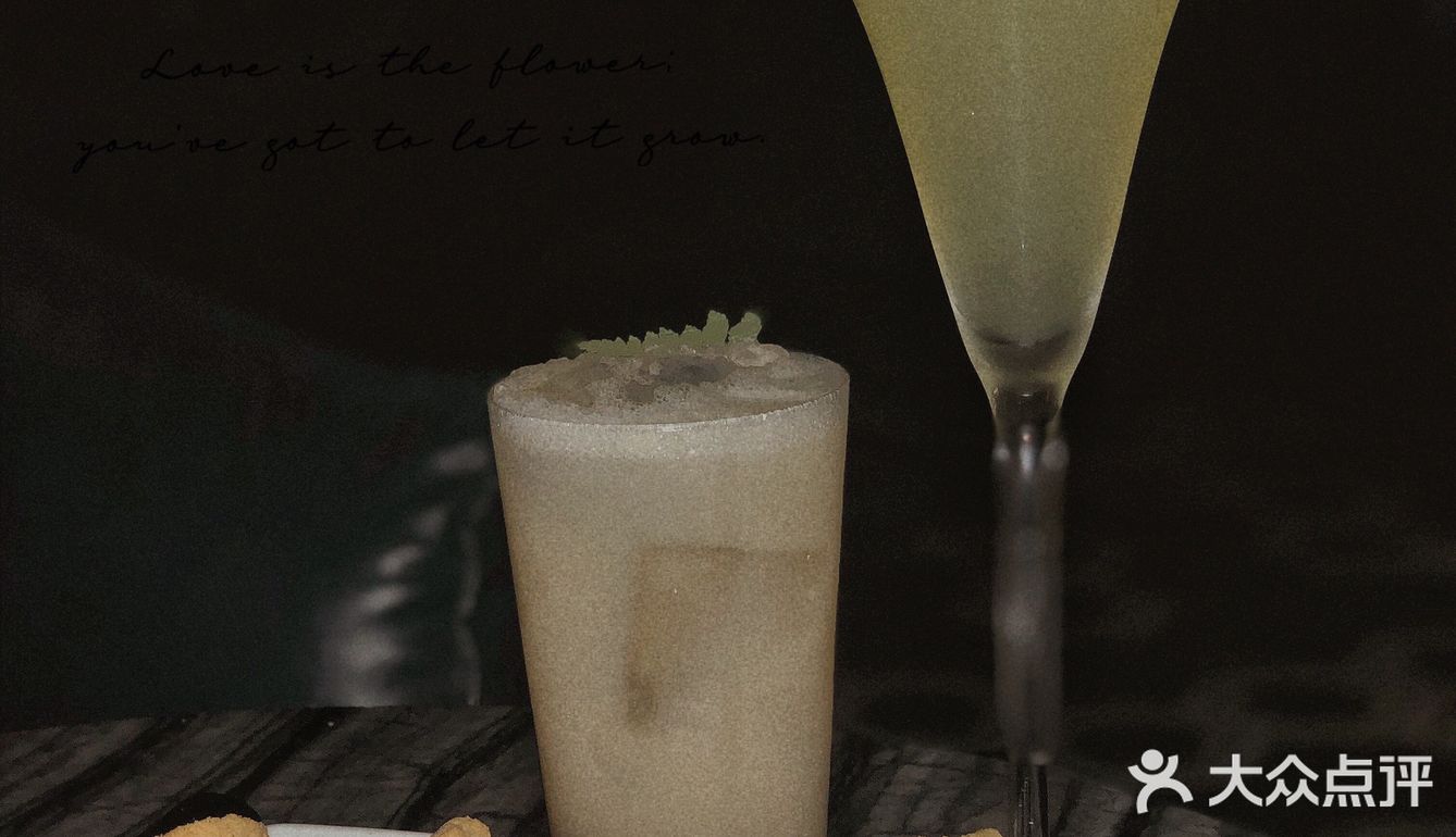 复古清吧🍹 举杯一次 心动一世