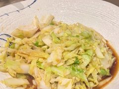 耗油包菜丝-金美华轩(东方路齐鲁店)