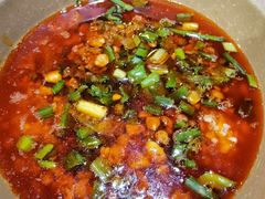 -肖肖酸萝卜鱼火锅(总店)