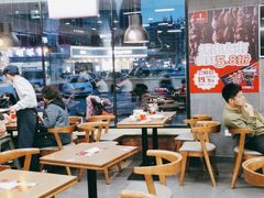 大堂-李先生牛肉面大王(北京平谷步行街店)