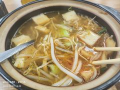 -天瑞福云南过桥米线(十里河店)