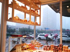 -好利来(高新枫叶广场店)