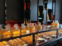 -Salon de The de Joel Robuchon(外滩18号店)