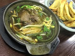 -老新隆牛肉锅贴(新街口店)