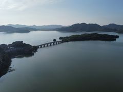 -四明湖