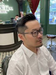 -海文先生国潮烫染男士理发馆