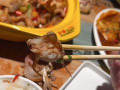 -多嘴超级肉蟹煲(杉杉国潮主题店)