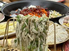 -扎起市井老火锅(乐山总店)