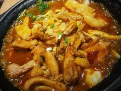 -囍筷乐喜辣屋小鸡小鱼石锅煲(万达店)
