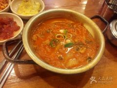猪颈肉泡菜汤-金北顺大锅家(신사본점)