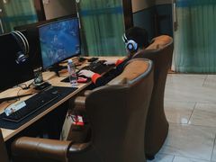 -网鱼电竞·棋牌(五一广场店)