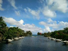 -亚龙湾喜来登·美景台大堂吧
