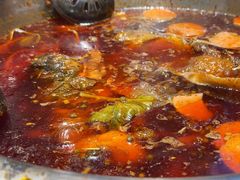 -肖肖酸萝卜鱼火锅(总店)