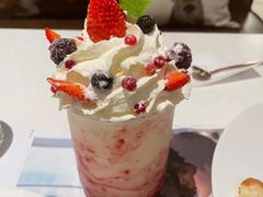 等叫草莓白雪芝士沙沙冰-娜娜家·Nana's restaurant(国金汇店)