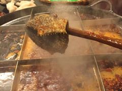 -岗上渣渣老火锅(两路口店)