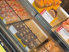 -85度C(生甜甜圈研究工坊·上海平凉店)