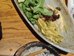 -老牌坊云南鱼豆花火锅(哈西万达店)