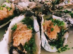 -四川小胡子海鲜(丁村万人海鲜广场店)