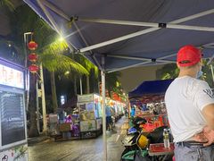 -海大南门夜市(海富街店)