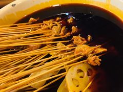 -拈签一笑黄牛肉辣卤串串