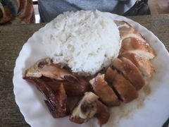 广东脆皮烧鸡饭-煲煲香快餐(南京路店)