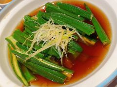 白灼秋葵-红辣椒·川菜·火锅(朝外店)