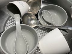 -洪氏嗨捞·广东猪肚鸡·椰子鸡火锅(西咸万象城店)
