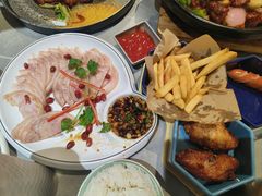 -荣记·囍粤茶餐厅(花都店)