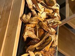-一朵菌·野生菌探索家火锅(南亚店)