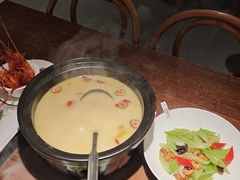 -乔街深夜食堂·小龙虾·高压锅生蚝(杭州总店)