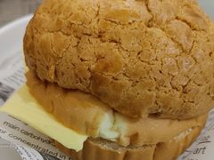 港式菠萝油-孖记茶档·热腾茶餐(乐峰店)