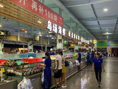 自助取餐区-四川小胡子海鲜(丁村万人海鲜广场店)