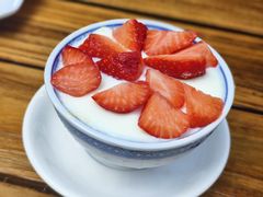 -周大娘牛乳(旧寨古村总店)