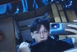 -宫铭烫发染发接发店