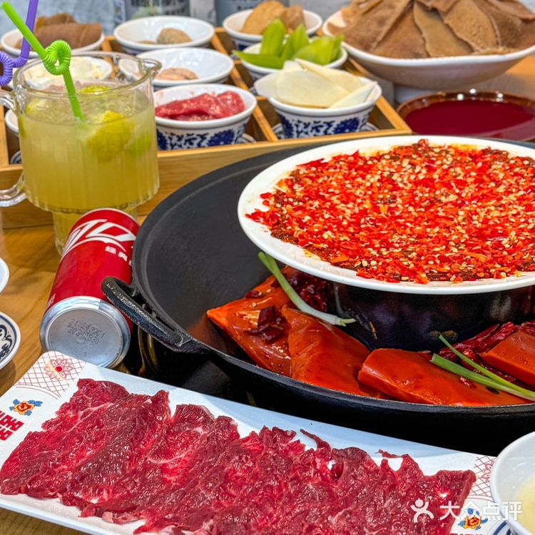 🍲 周喜喜重庆老火锅:探秘纯正重庆味道