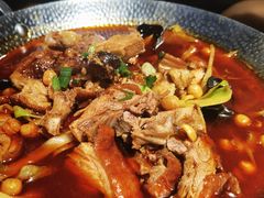 老成都冒烤鸭-全牛匠·乐山跷脚牛肉(西单华威约饭街店)