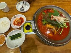 -喇喇排骨火锅·传统韩式脊骨汤(望京西园总店)