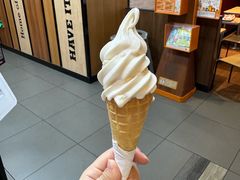 -汉堡王(颐和汇邻湾广场店)