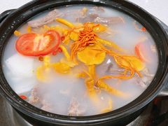 -九寨沟特色牦牛肉汤锅