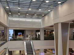 -丽达购物中心(崂山店)