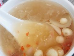 桂花鸡头米炖百合-秀儿四九城·新京菜(亚运村鸟巢店)