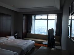 -上海龙之梦万丽酒店