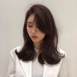-So·So卡凡 