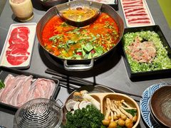 -楠小云·云南鲜菌·鲜牛自助火锅(九眼桥店)